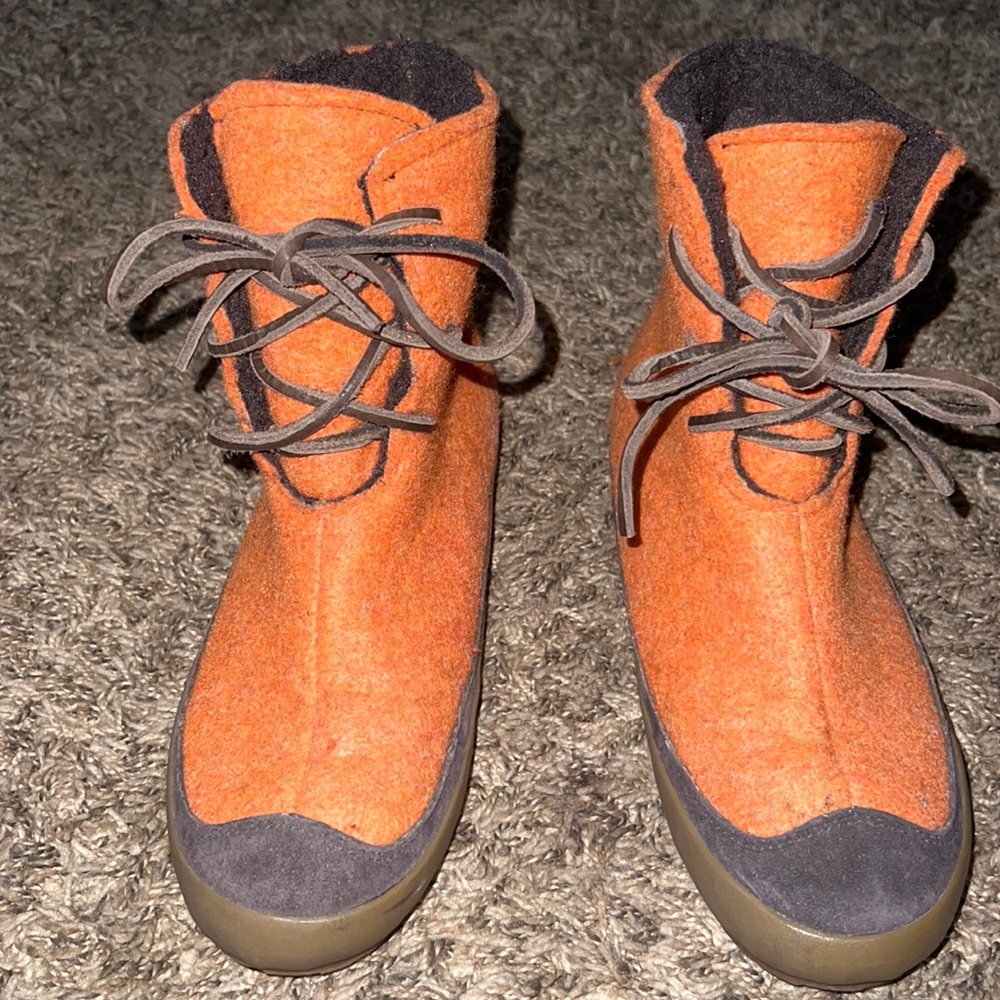 Patagonia wool shoes